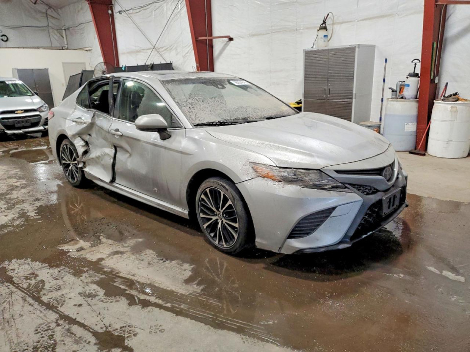 Toyota CAMRY 2018 — Copart