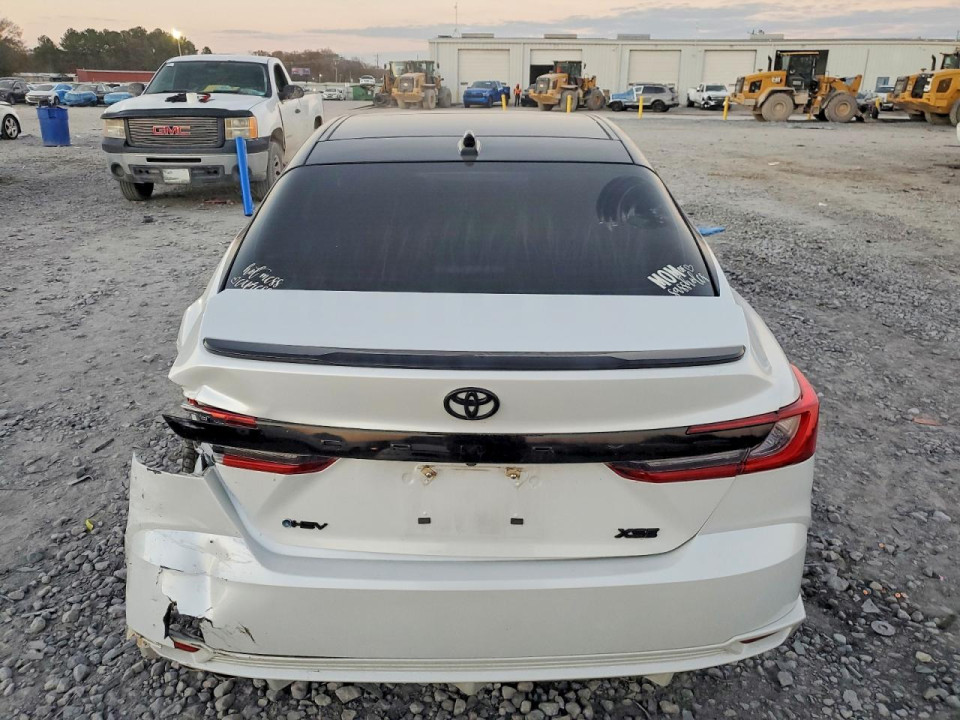 Toyota CAMRY 2025 — Copart