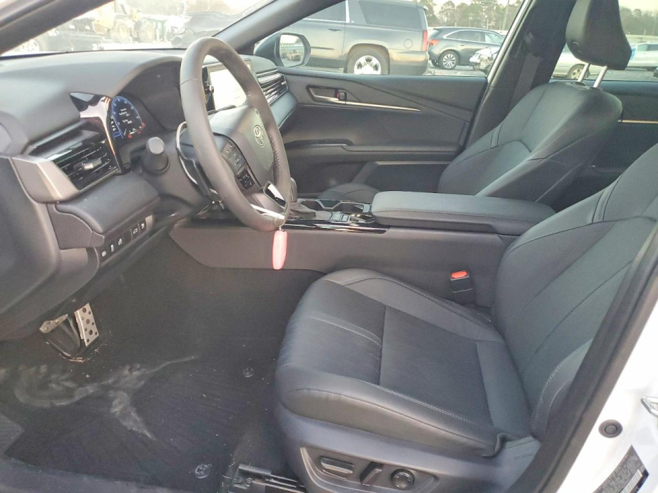 Toyota CAMRY 2025 — Copart