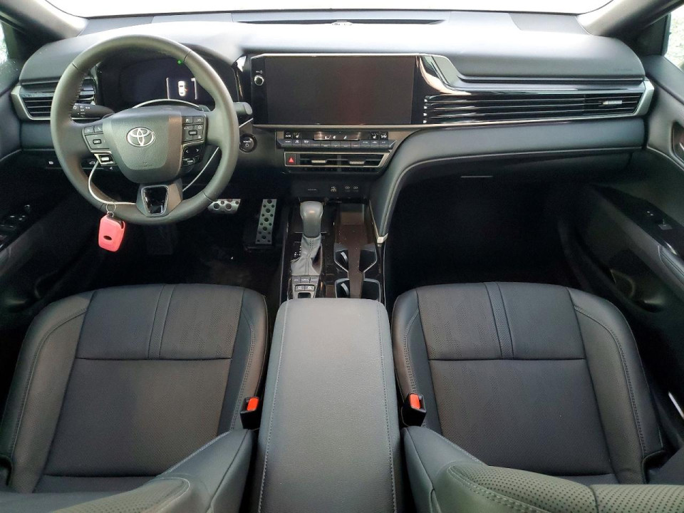 Toyota CAMRY 2025 — Copart