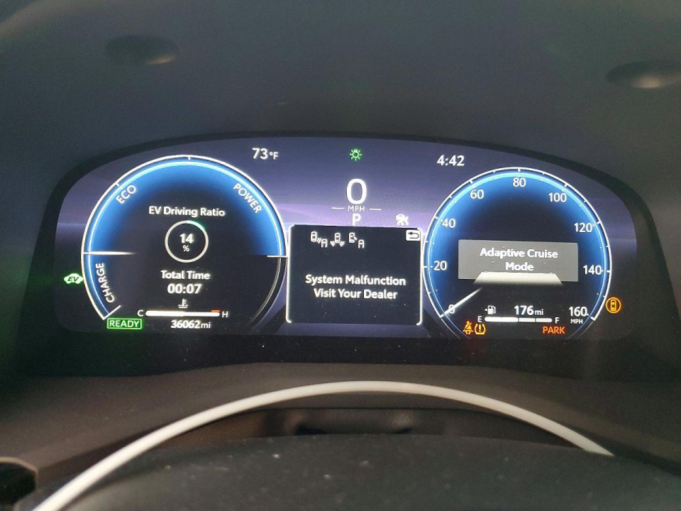 Toyota CAMRY 2025 — Copart