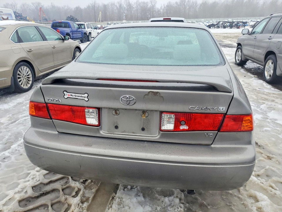 Toyota CAMRY 2000 — Copart