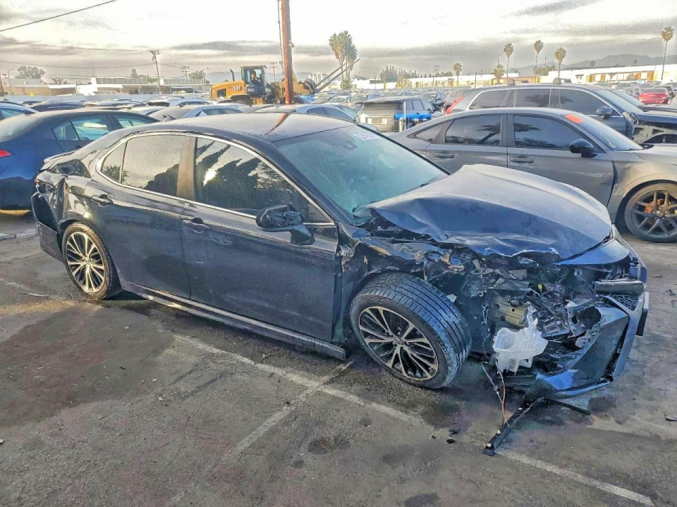 Toyota CAMRY 2019 — Copart