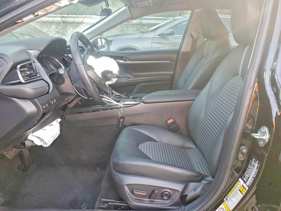 Toyota CAMRY 2019 — Copart