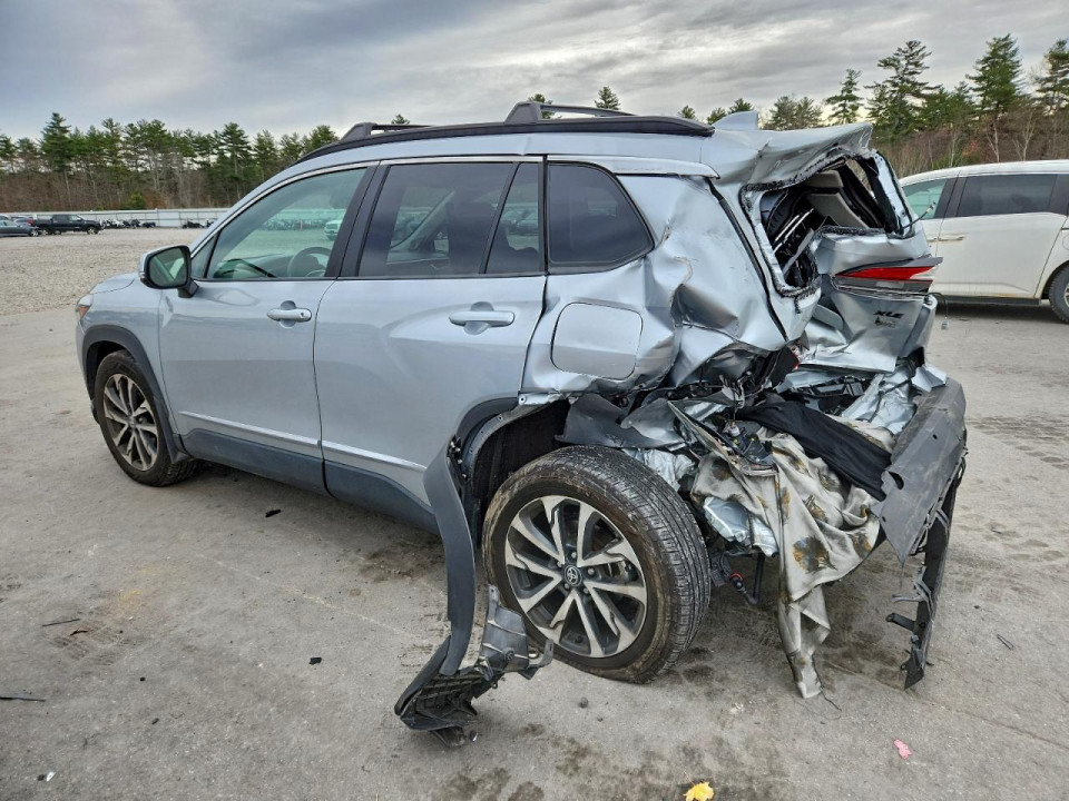Toyota COROLLA CROSS XLE 2024 — Copart