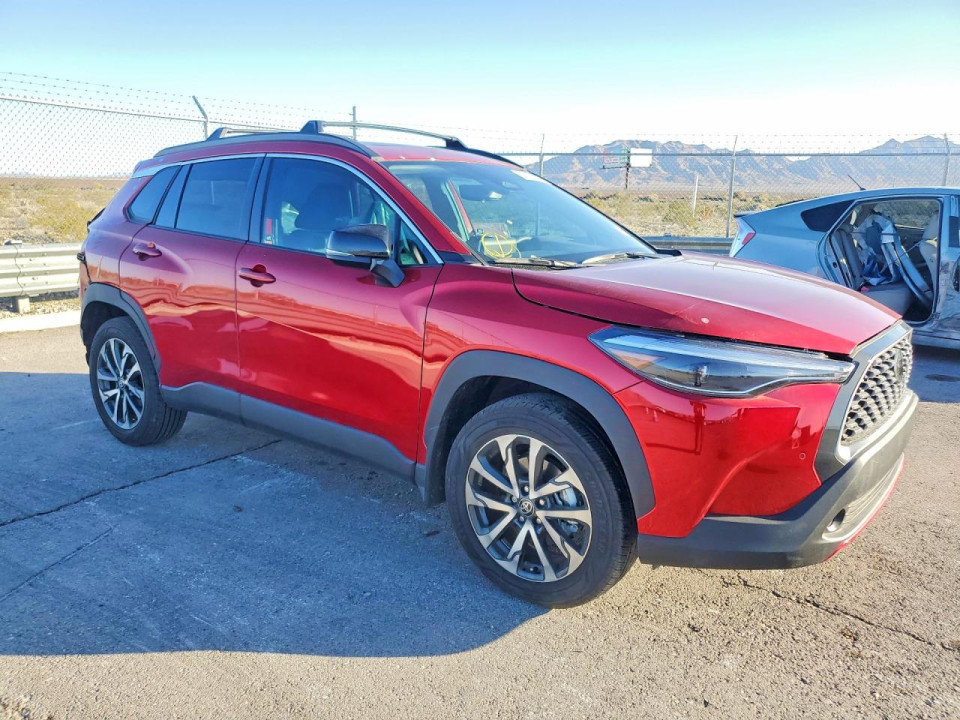 Toyota COROLLA CROSS XLE 2025 — Copart