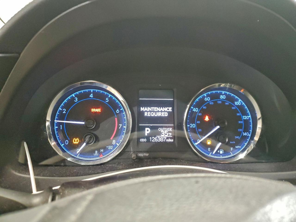 Toyota COROLLA 2018 — Copart
