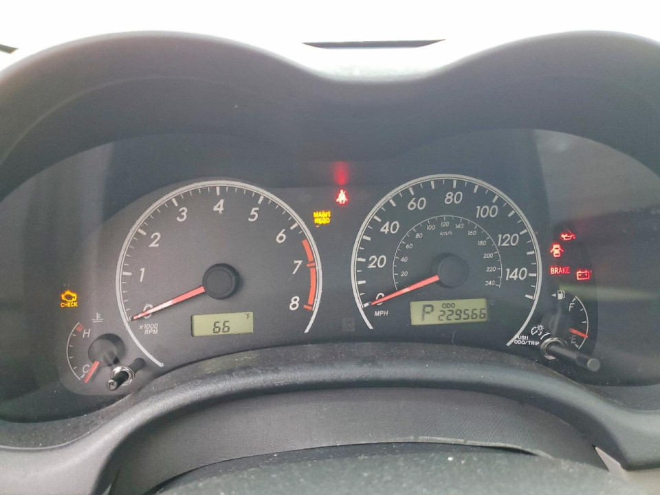 Toyota COROLLA 2011 — Copart