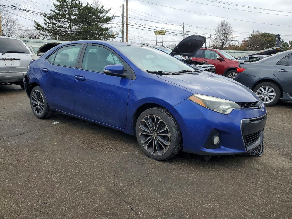 Toyota COROLLA 2015 — Copart