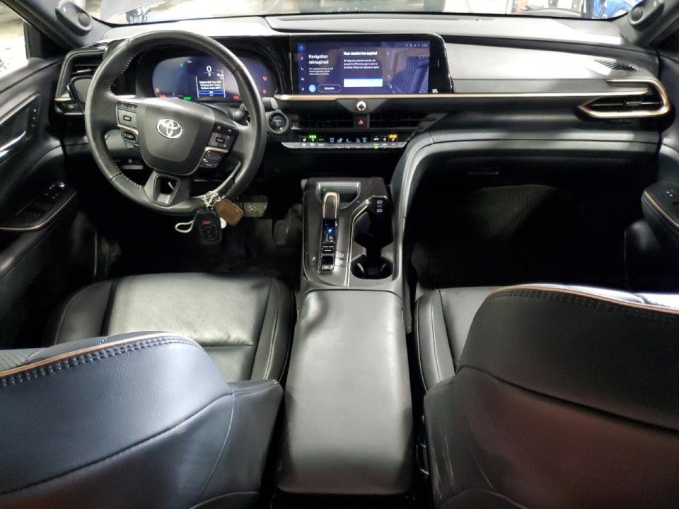 Toyota CROWN XLE 2023 — Copart