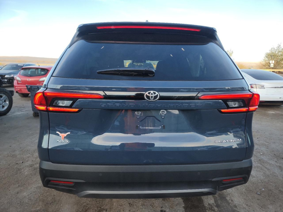 Toyota GRAND HIGHLANDER XLE 2024 — Copart