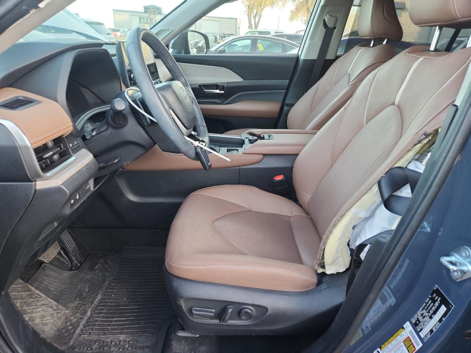 Toyota GRAND HIGHLANDER XLE 2024 — Copart
