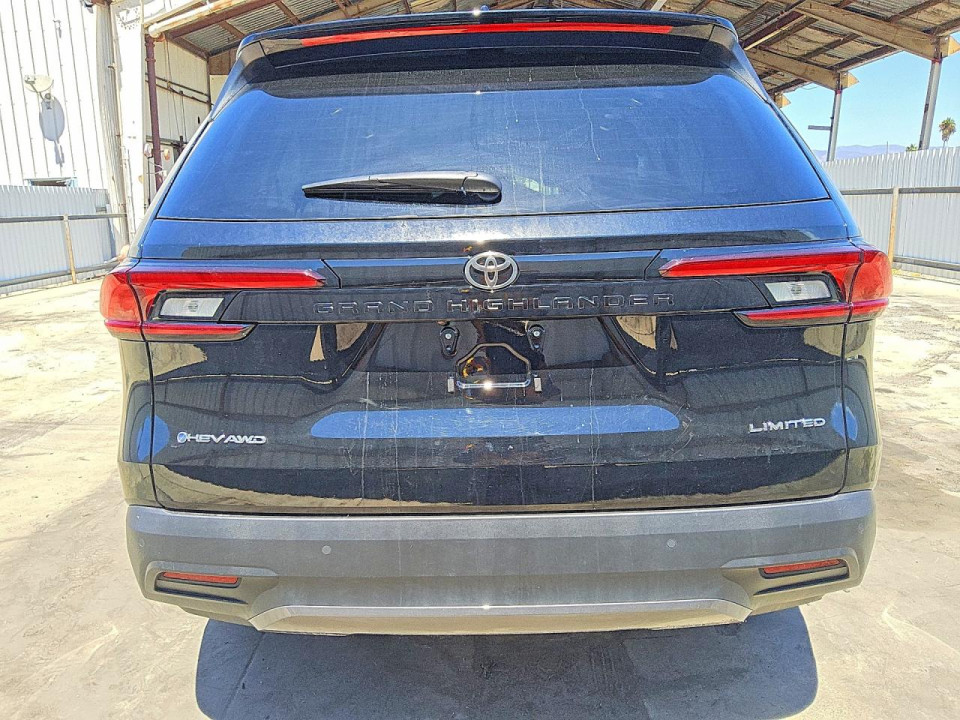 Toyota GRAND HIGHLANDER HYBRID LIMITED 2026 — Copart