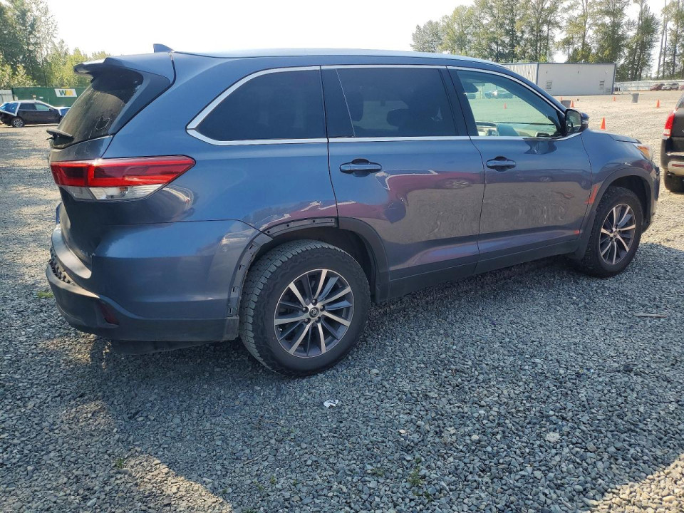 Toyota HIGHLANDER 2019 — Copart