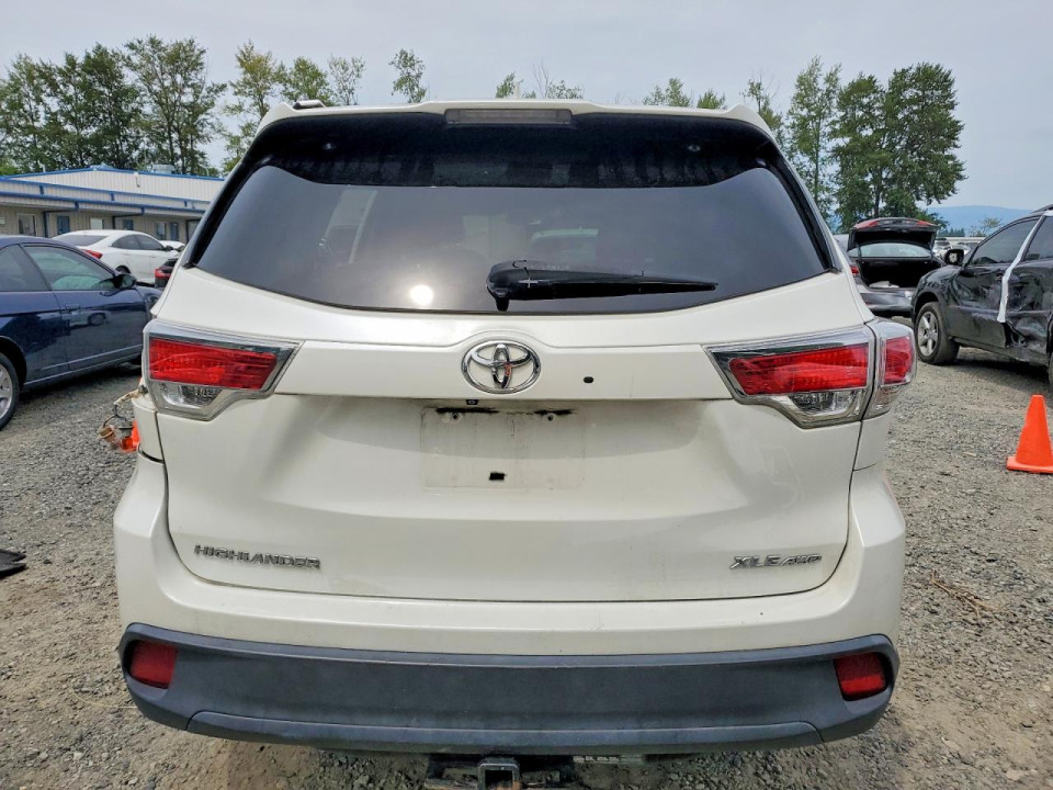 Toyota HIGHLANDER 2014 — Copart