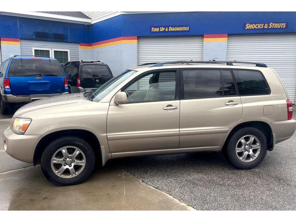 Toyota HIGHLANDER 2005 — Copart