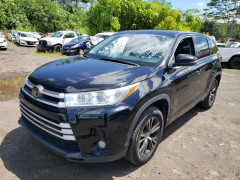 Toyota HIGHLANDER 2018