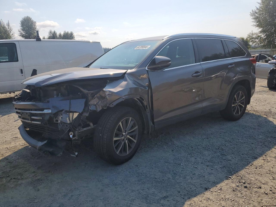 Toyota HIGHLANDER 2019 — Copart