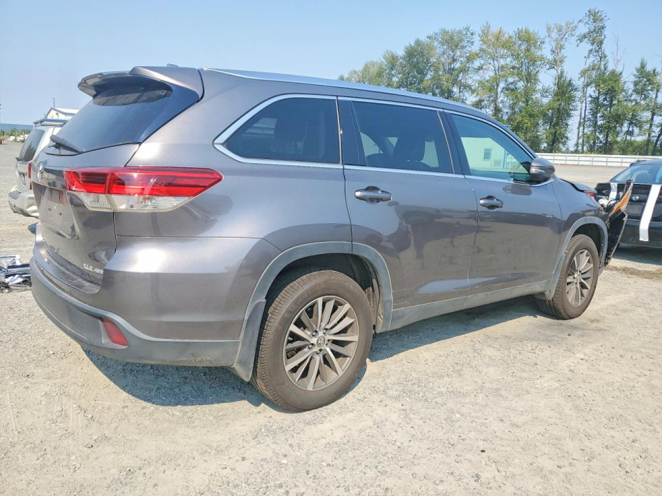 Toyota HIGHLANDER 2019 — Copart
