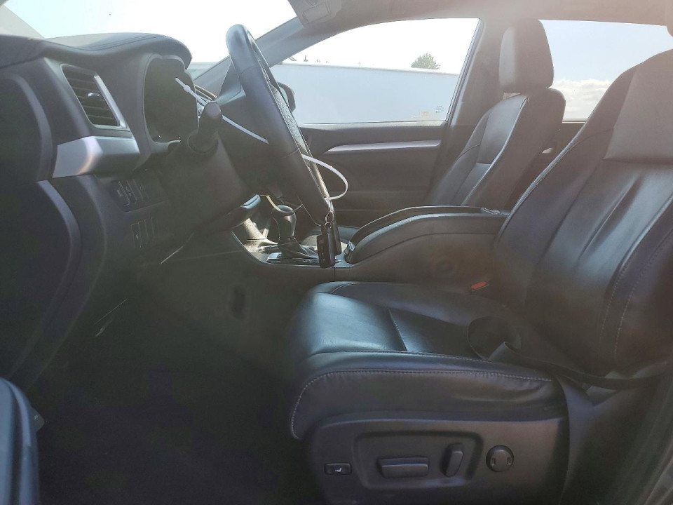 Toyota HIGHLANDER 2019 — Copart