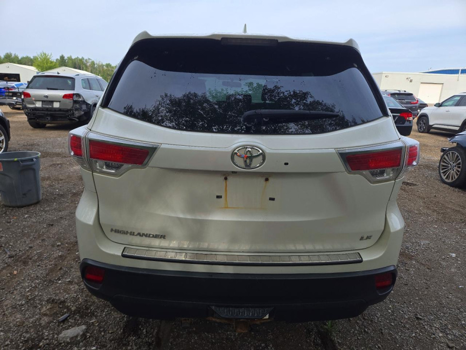 Toyota HIGHLANDER 2014 — Copart