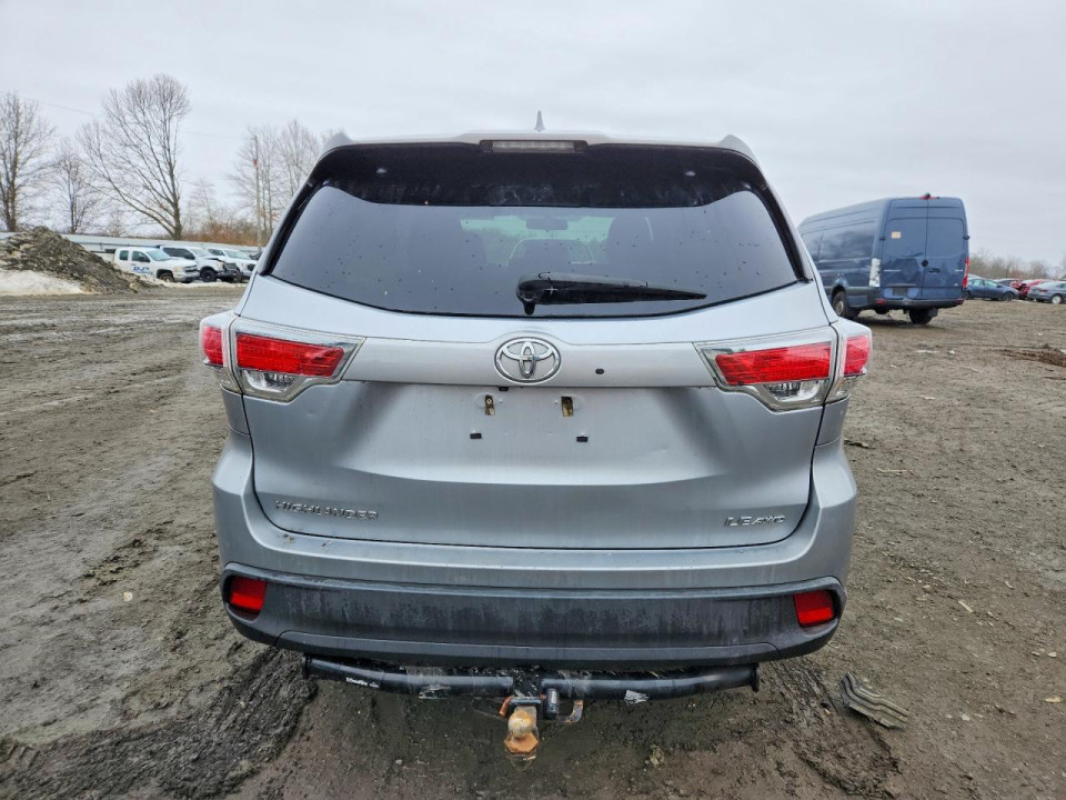 Toyota HIGHLANDER 2015 — Copart