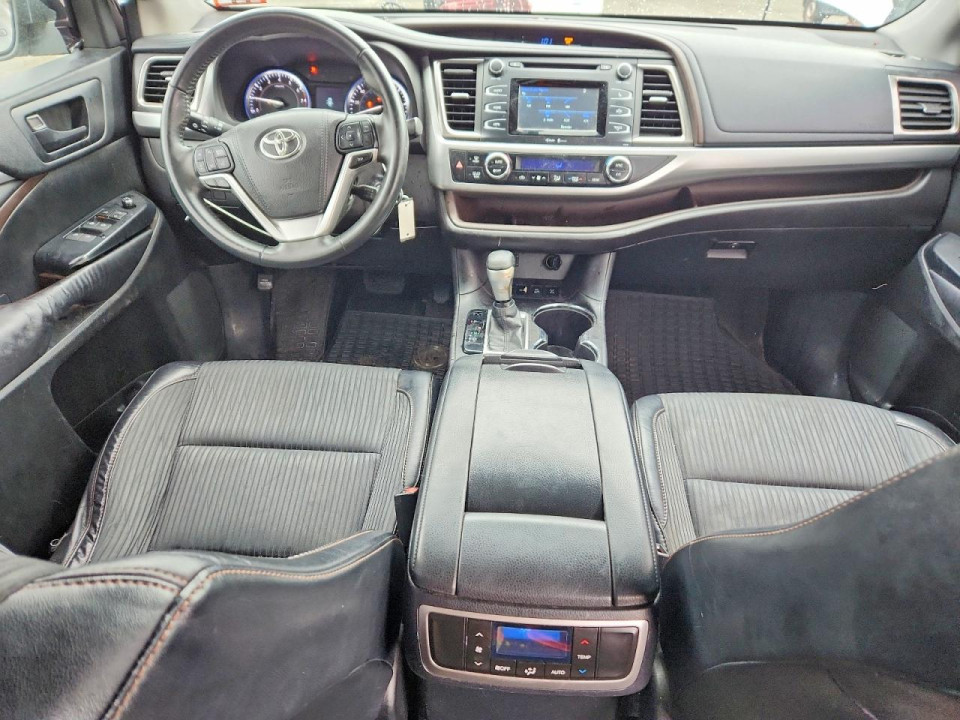 Toyota HIGHLANDER 2015 — Copart