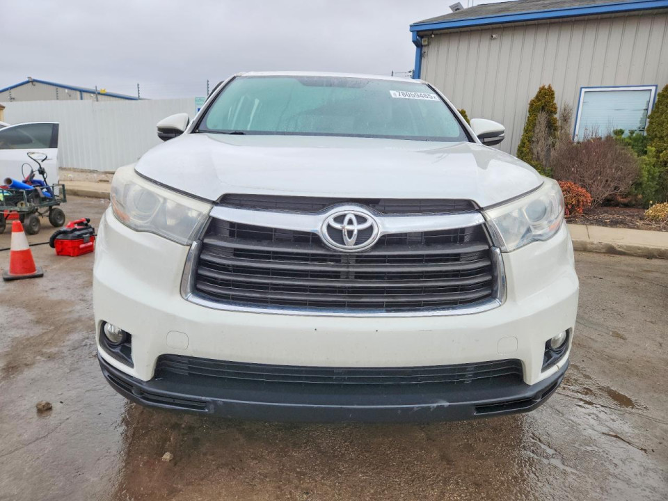 Toyota HIGHLANDER 2015 — Copart