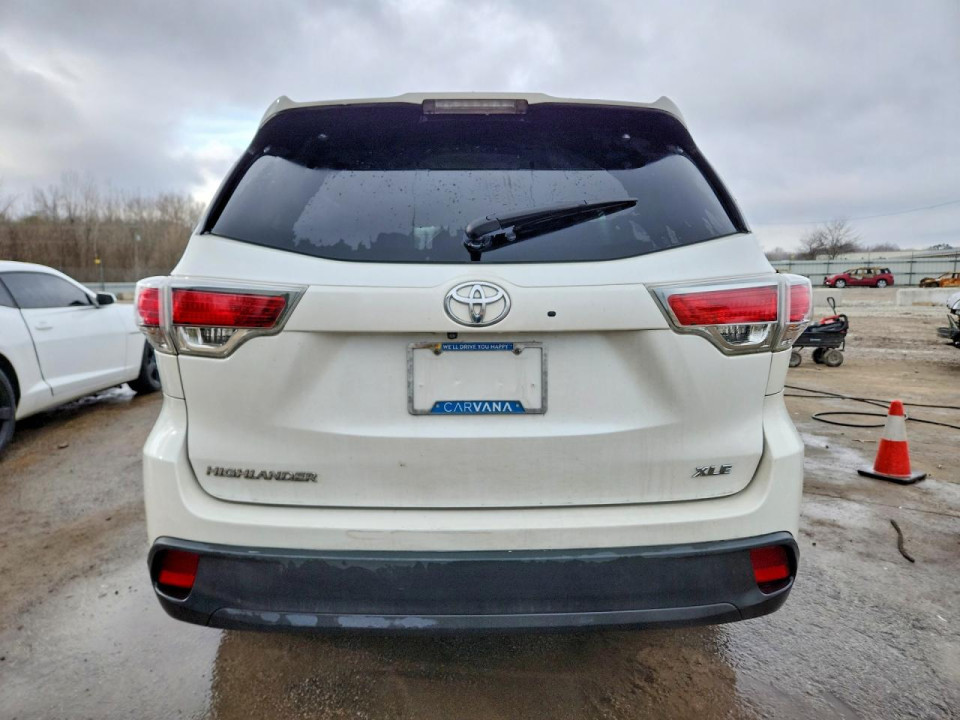Toyota HIGHLANDER 2015 — Copart