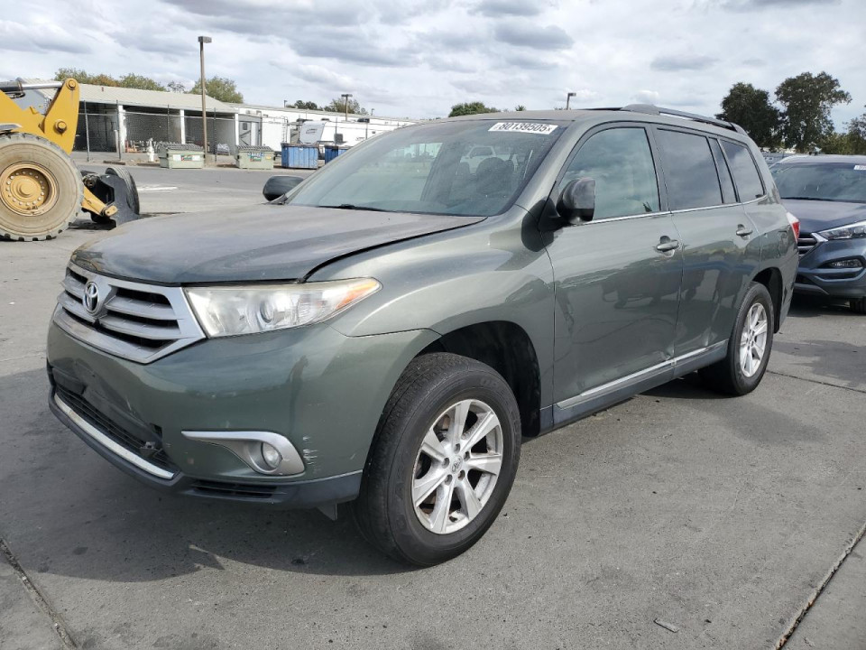 Toyota HIGHLANDER 2013 — Copart
