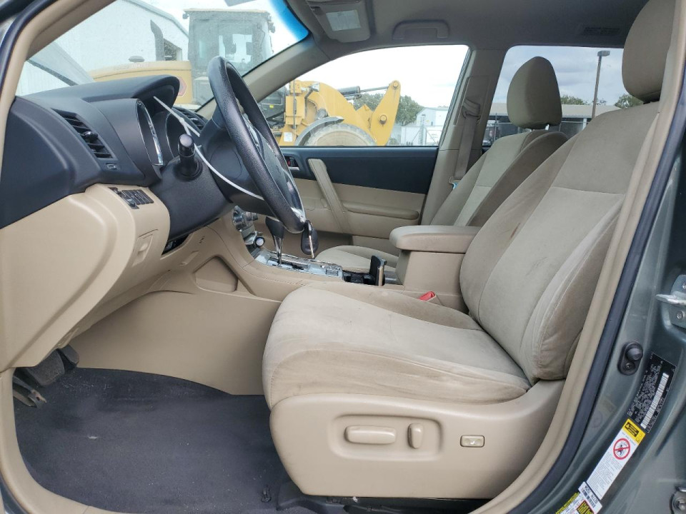 Toyota HIGHLANDER 2013 — Copart