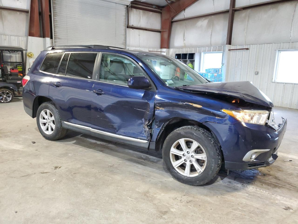 Toyota HIGHLANDER 2013 — Copart