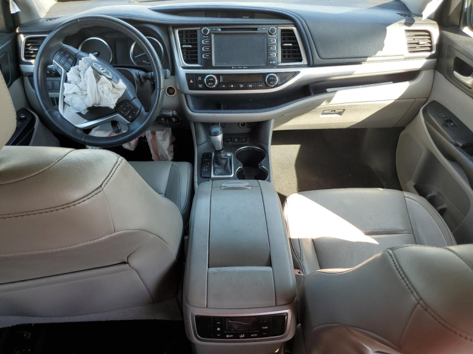 Toyota HIGHLANDER 2016 — Copart