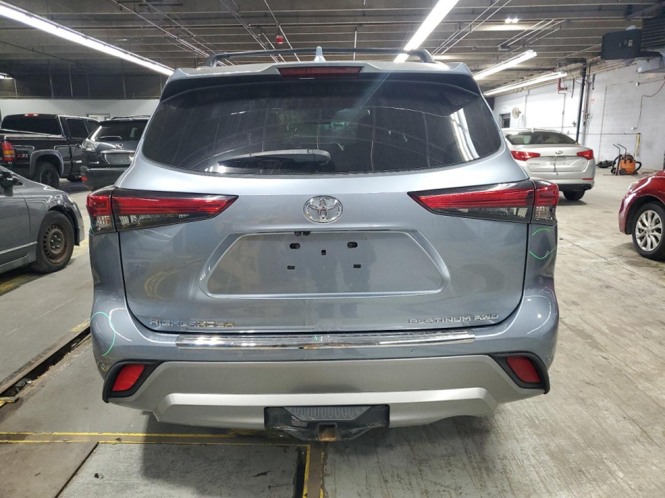 Toyota HIGHLANDER 2020 — Copart
