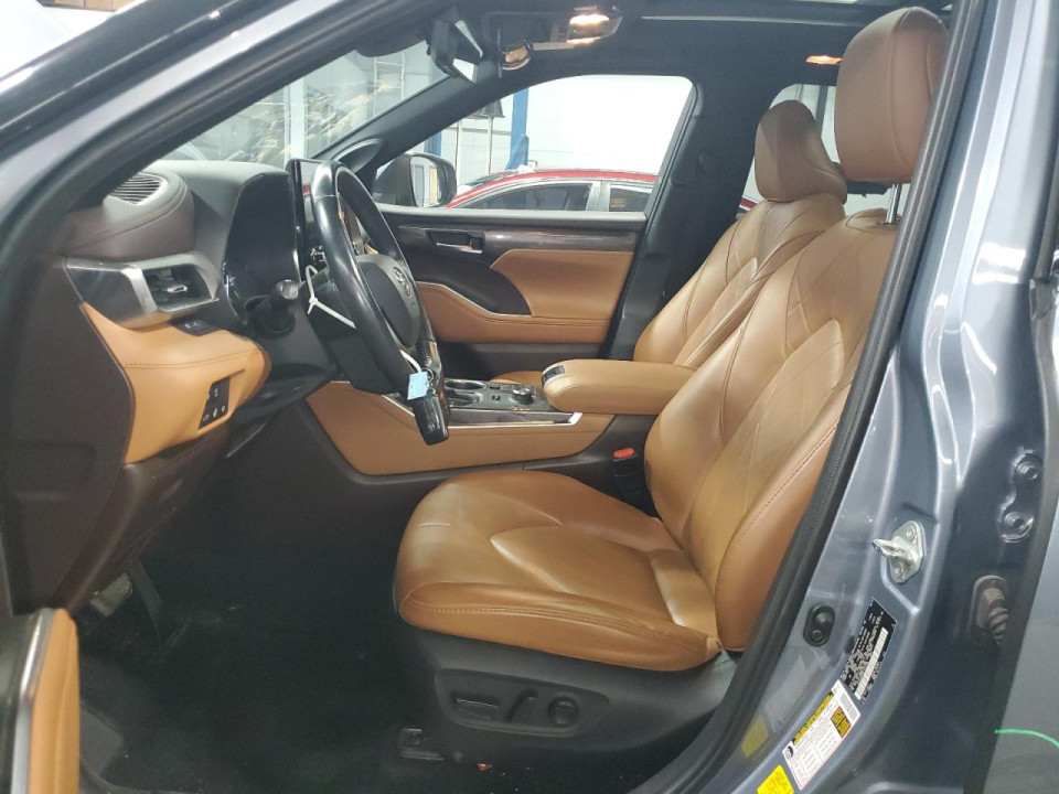 Toyota HIGHLANDER 2020 — Copart