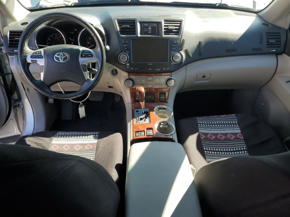 Toyota HIGHLANDER 2012 — Copart