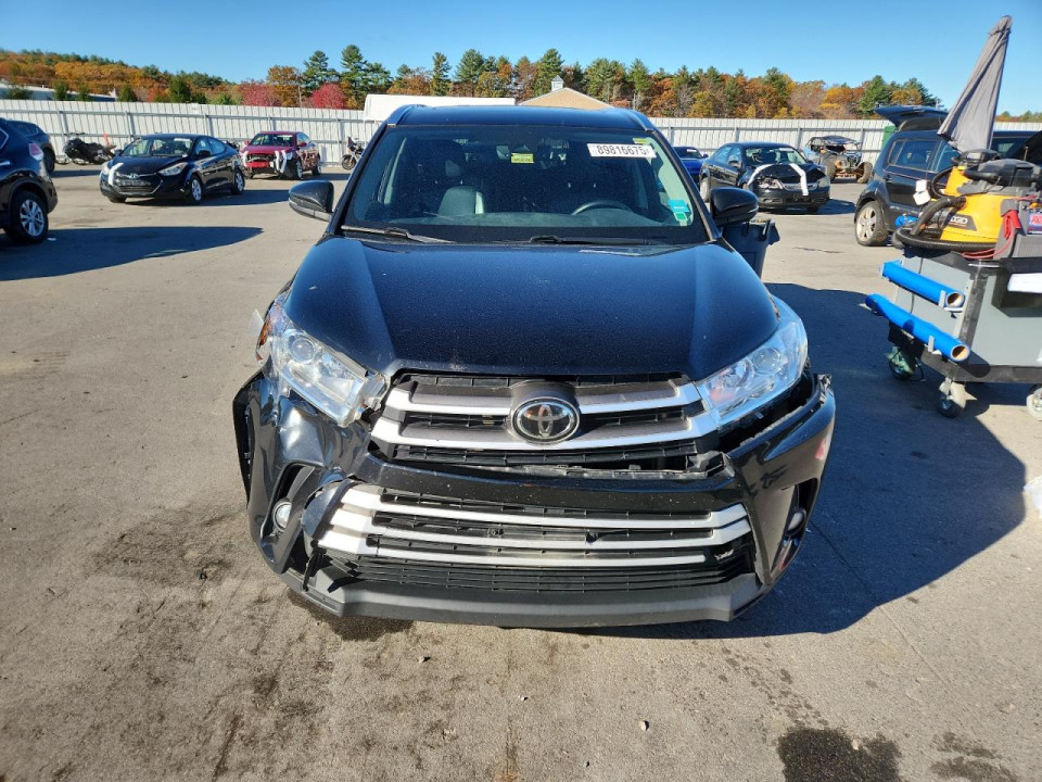 Toyota HIGHLANDER 2018 — Copart