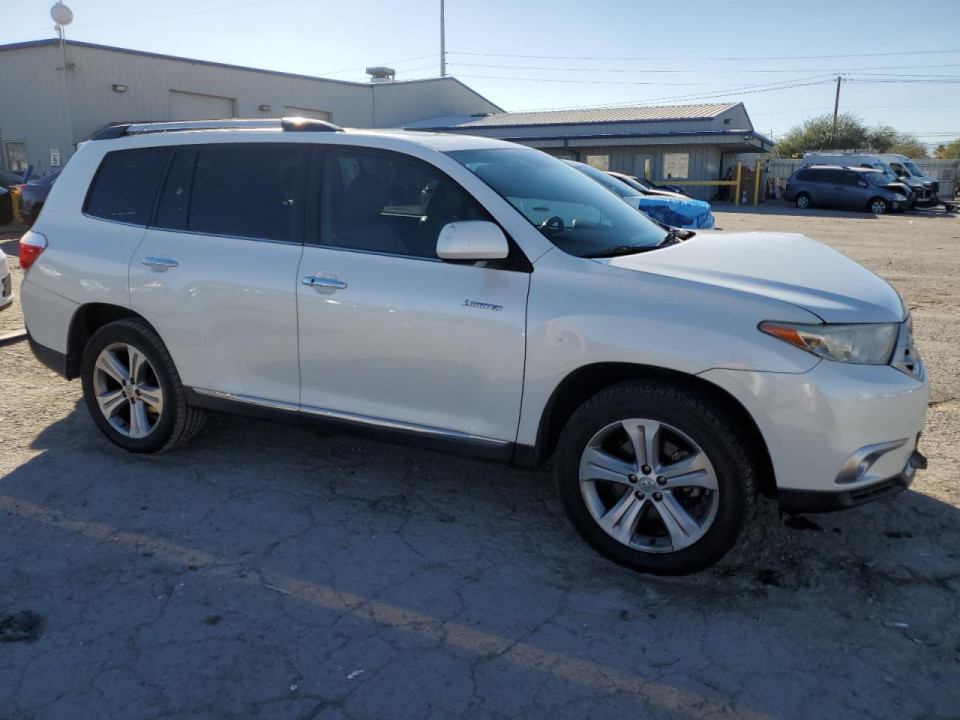 Toyota HIGHLANDER 2011 — Copart