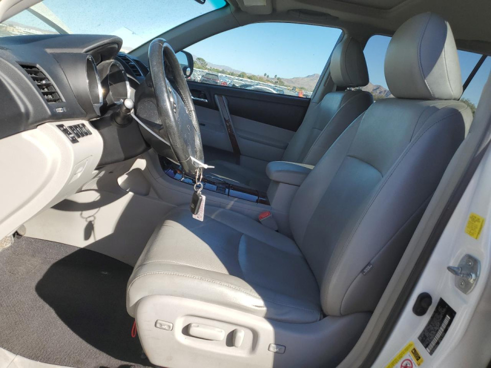 Toyota HIGHLANDER 2011 — Copart