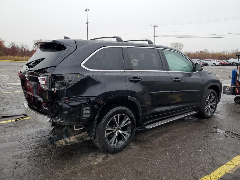Toyota HIGHLANDER 2017 — Copart