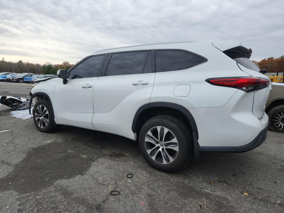 Toyota HIGHLANDER 2022 — Copart