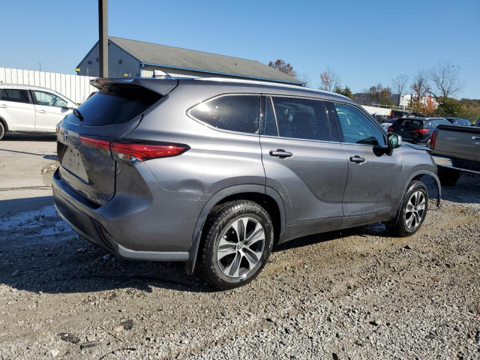 Toyota HIGHLANDER 2021 — Copart