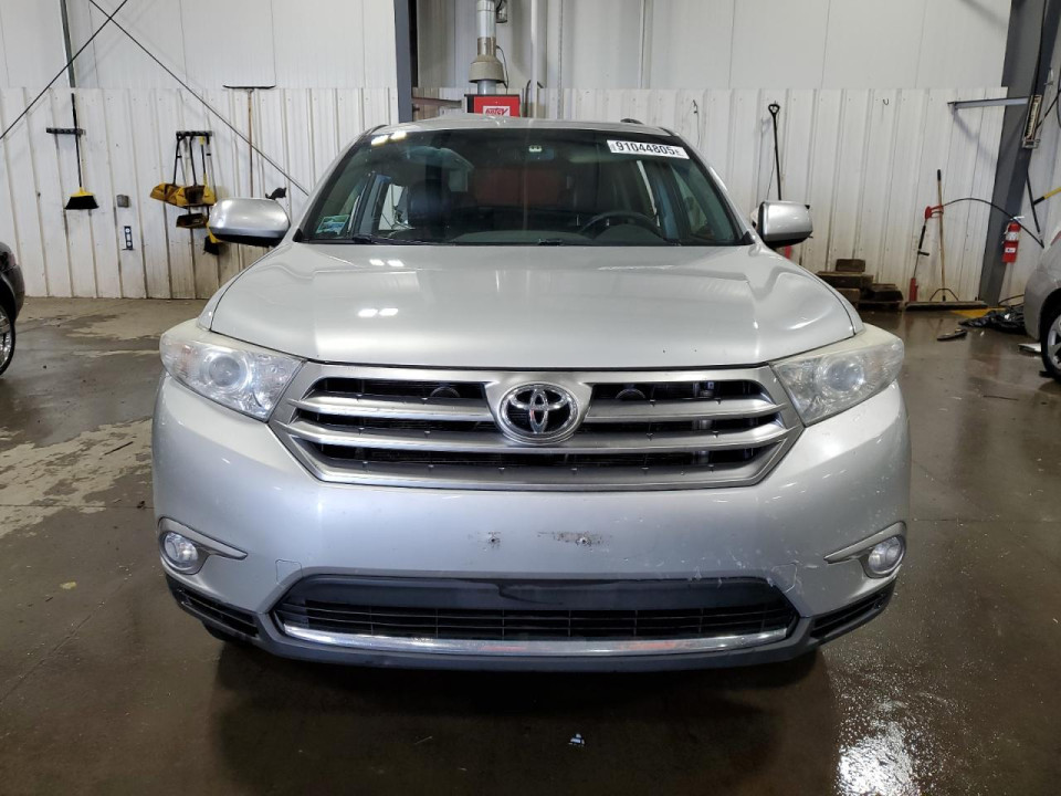 Toyota HIGHLANDER 2013 — Copart