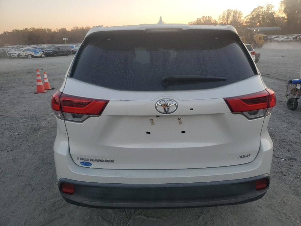 Toyota HIGHLANDER 2019 — Copart