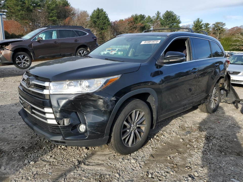 Toyota HIGHLANDER 2017 — Copart