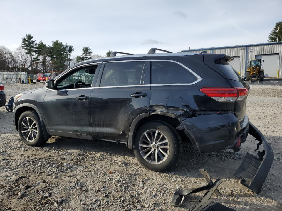 Toyota HIGHLANDER 2017 — Copart