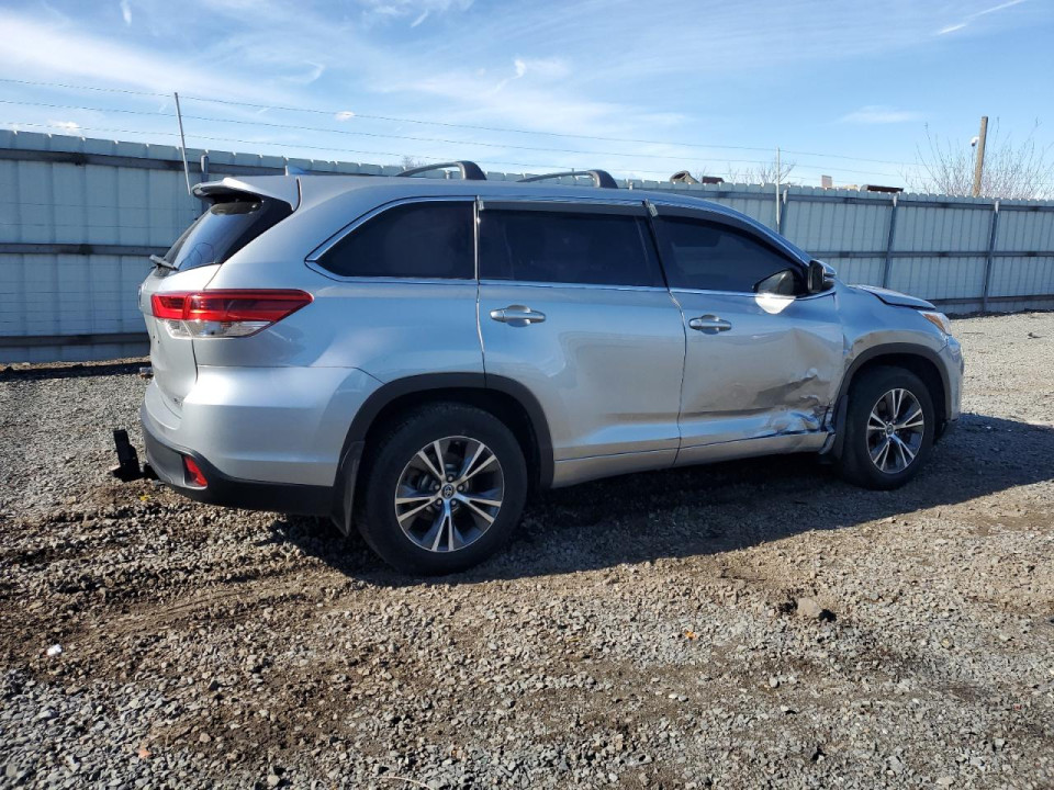 Toyota HIGHLANDER 2017 — Copart
