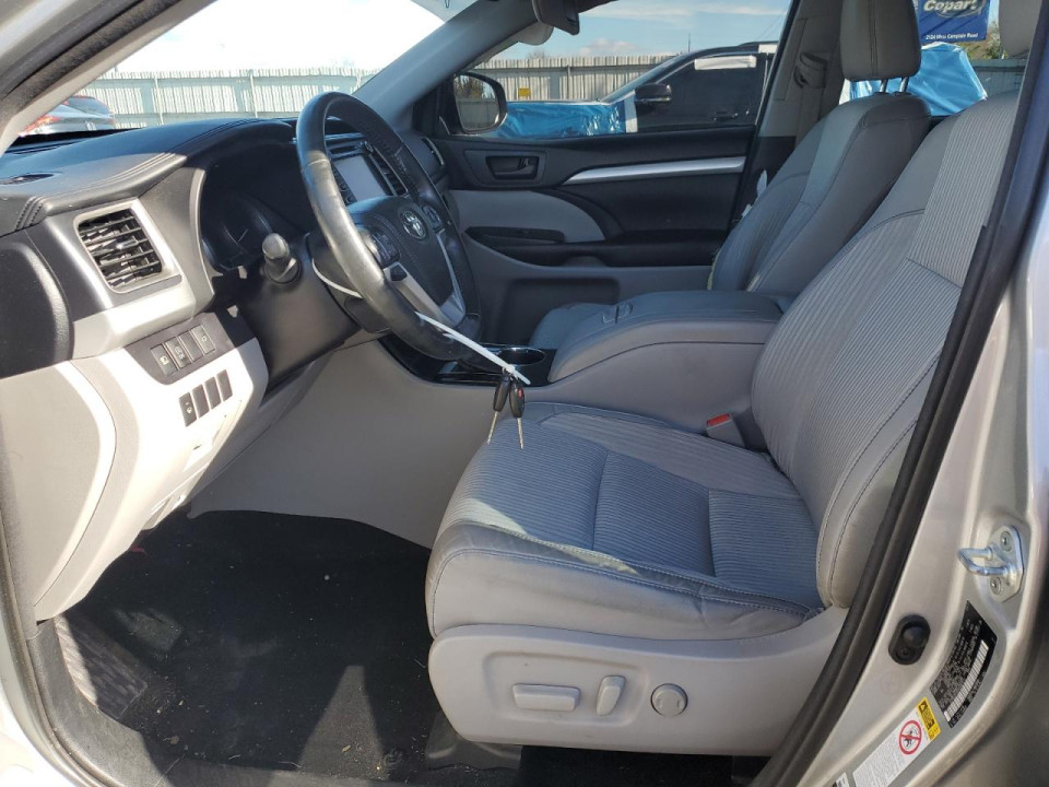Toyota HIGHLANDER 2017 — Copart