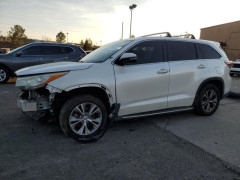 Toyota HIGHLANDER 2015