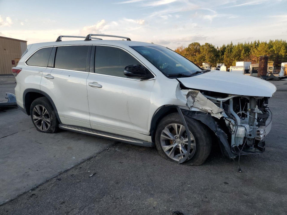 Toyota HIGHLANDER 2015 — Copart